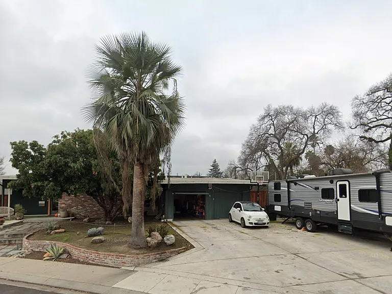 160 Bonita Cir — Photo 1