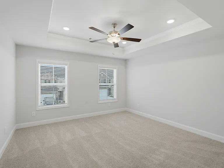 2260 Chant St — Photo 30