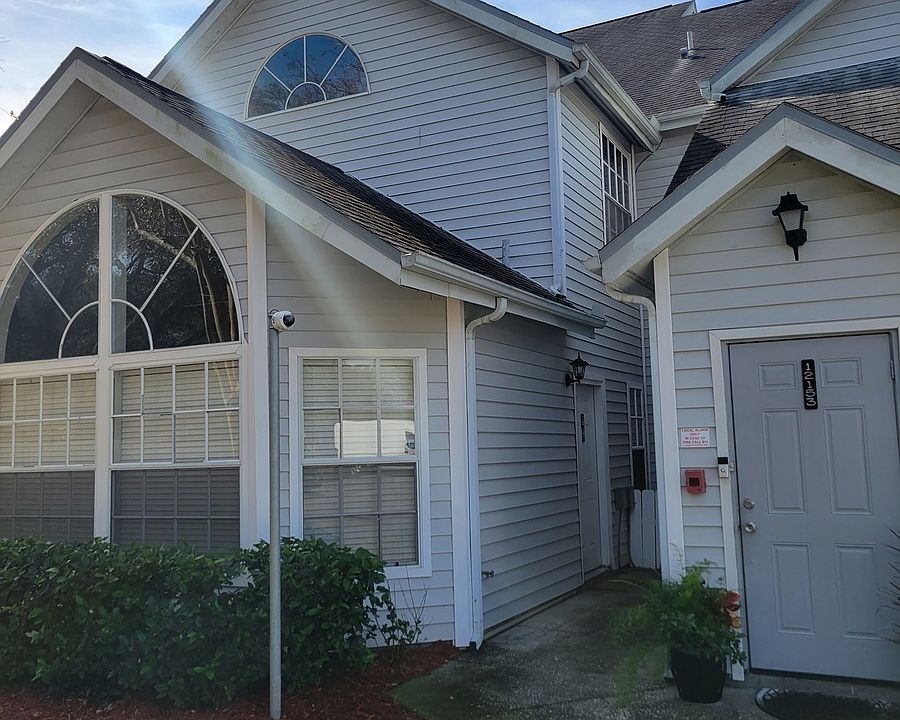 1st image of 12147 Armenia Gables Cir