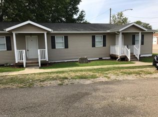 26 W 9th St APT C, Dresden, OH 43821