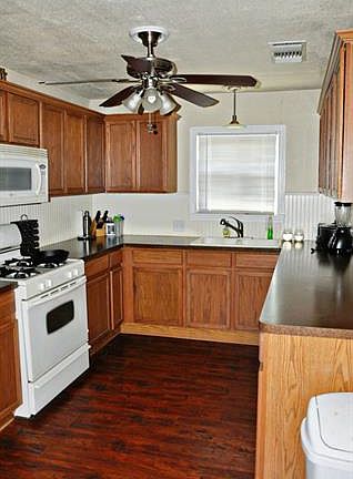 5th image of 2812 W Bewick St