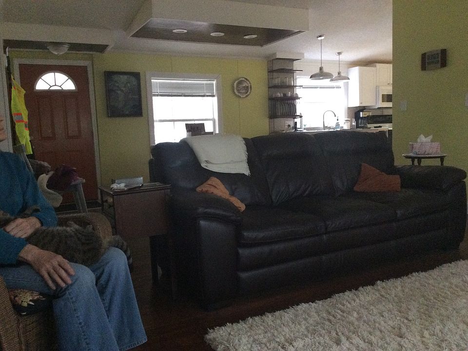 1st image of 284 Cliffmine Rd