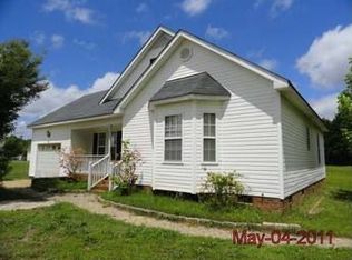 1017 Deer Oaks Ct, Raleigh, NC 27603