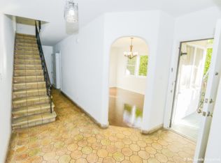 11345 Elderwood St, Los Angeles, CA 90049