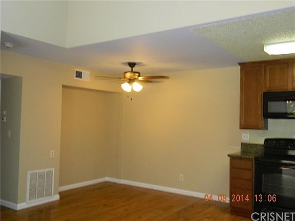 5th image of 25031 Peachland Ave Unit 267