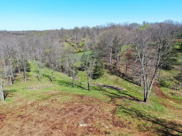 2 Barkley Rd, Sadieville, KY 40370