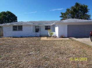 10121 Hoop Ct, Port Richey, FL 34668