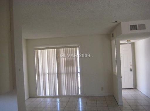 3rd image of 5801 Balzar Ave