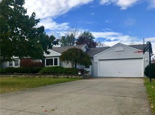 175 Loperwood Ln, Lagrange, OH 44050