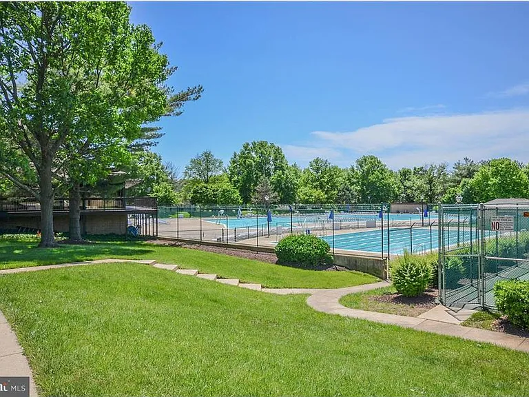 18336 Streamside Dr #101 — Photo 30