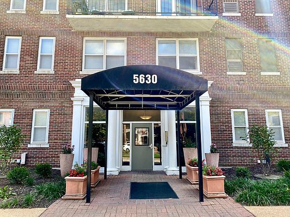 2nd image of 5630 Pershing Ave Unit 26