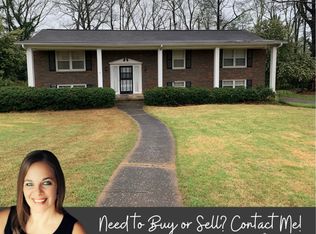 2321 Queensview Rd, Birmingham, AL 35226