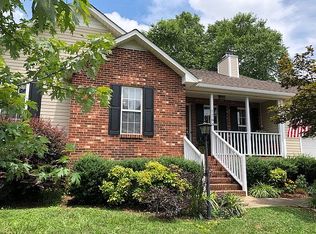 1763 Harper Spring Dr, Clemmons, NC 27012