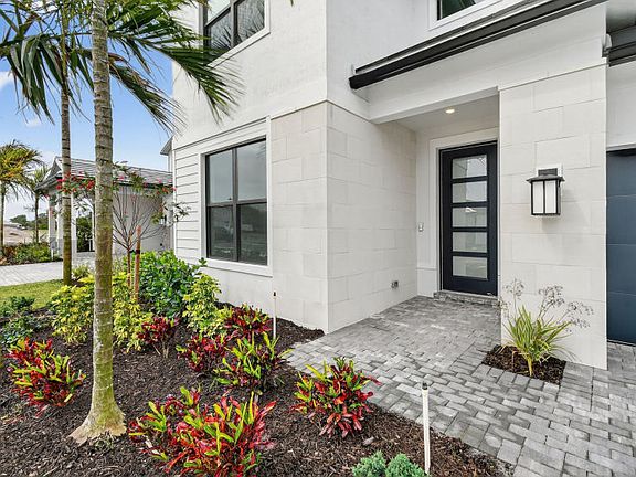 Exterior Homesite 06800