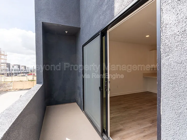 2126 Senita Dr — Photo 14