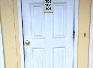 9201 Coast Guard Rd #F206, Emerald Isle, NC 28594