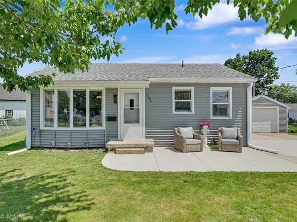 1508 N 2nd Ave E, Newton, IA 50208