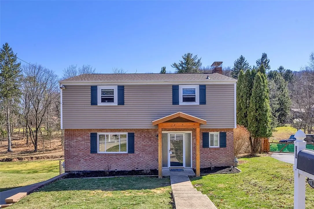 308 McIntyre Rd photo 1