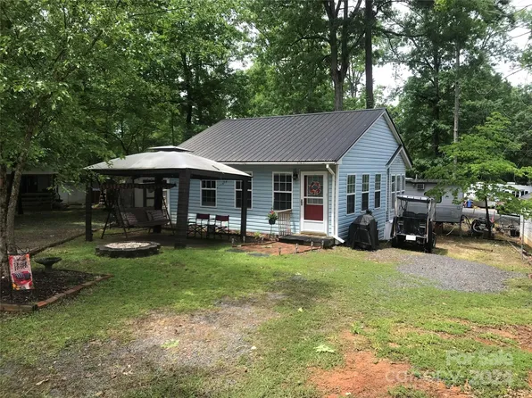 104 Captains Ct #B114, Mount Gilead, NC 27306