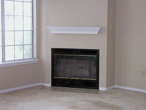 Gas Log Fireplace for Cozy Evenings