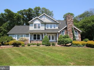 19 Silo Hill Dr, Richboro, PA 18954