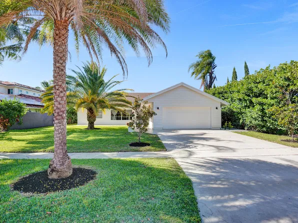 271 Oregon Ln, Boca Raton, FL 33487
