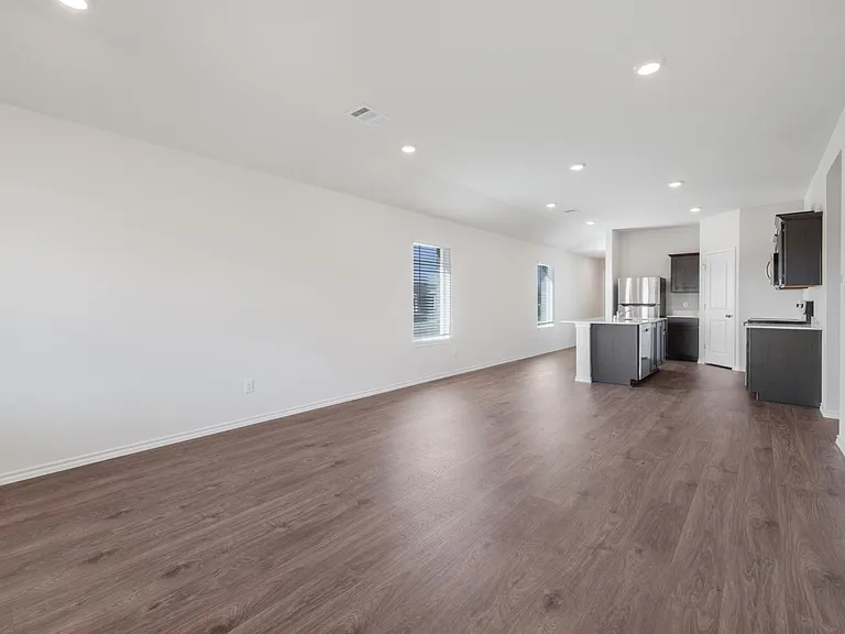 1715 Potomac Ln — Photo 11