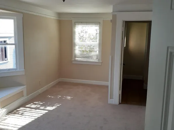 540 25th St, San Diego, CA 92102