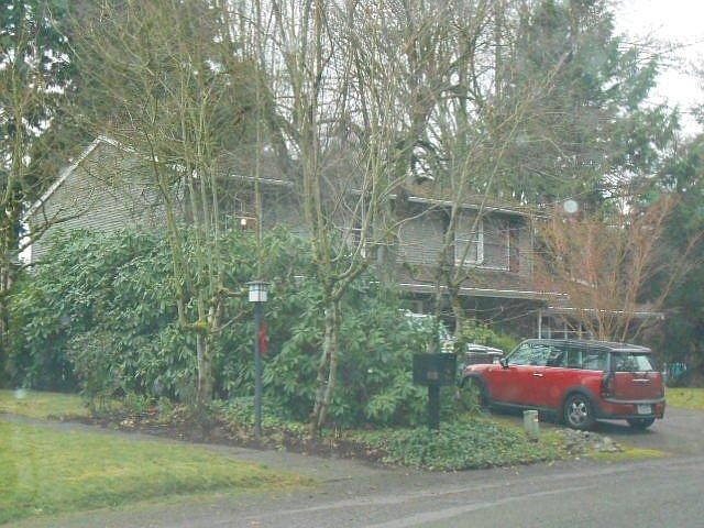 2nd image of 8515 SE 61st St