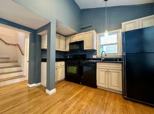 89 Spring St #4, Cambridge, MA 02141
