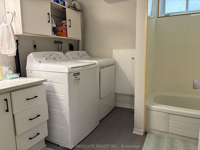 Ottawa Apartment for rent - 2 Bedrooms — photo 7
