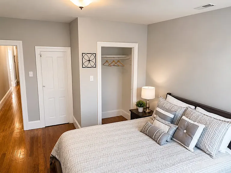 140 Polk St — Photo 10