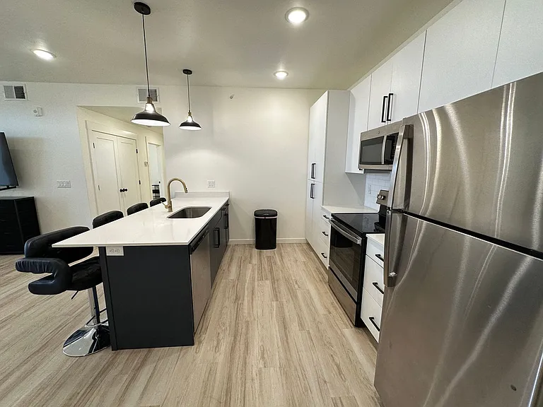 311 E Lorene St #1308 — Photo 3