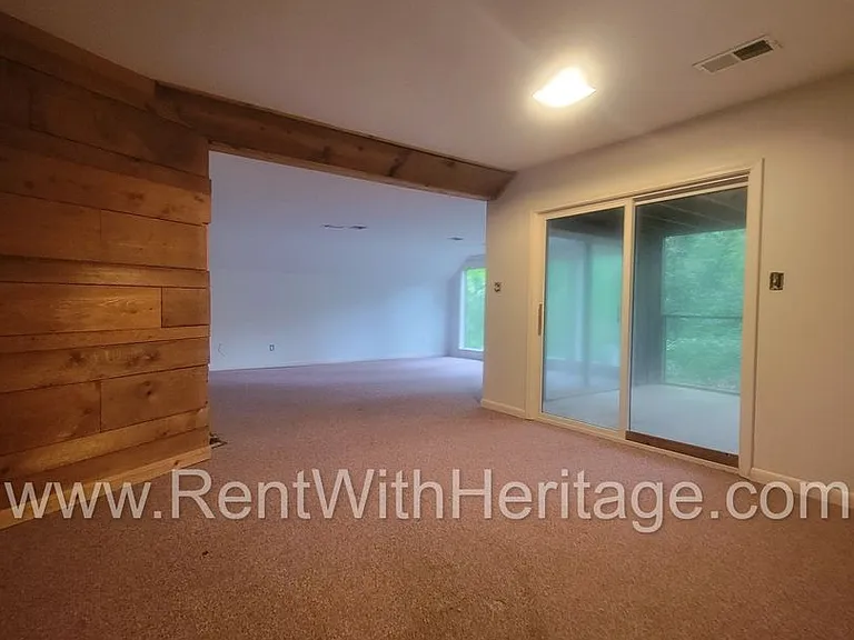 1050 Flamingo Dr — Photo 69