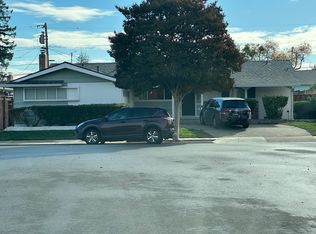 10490 Oakville Ave, Cupertino, CA