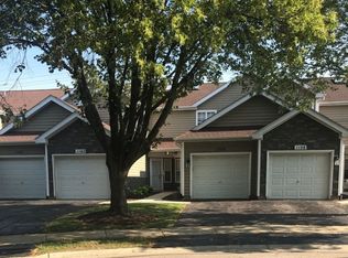 1158 Regency Dr, Schaumburg, IL 60193