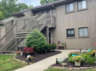 89 Lookout Ridge Dr, Columbus, IN 47201