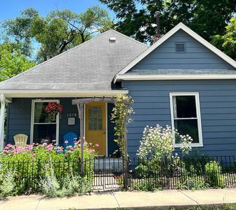 1209 S Madison St, Bloomington, IN, 47403