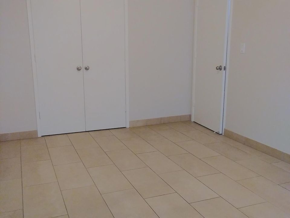 2nd image of 578 N Holliston Ave APT 1