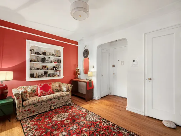 9437 Shore Road image 1 of 7