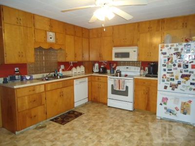 407 3rd Ave W, Swea City, IA, 50590