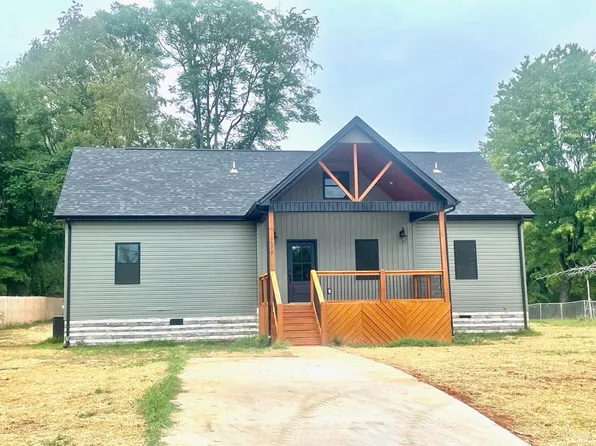1178 Macon Loop, Lynchburg, VA 24503
