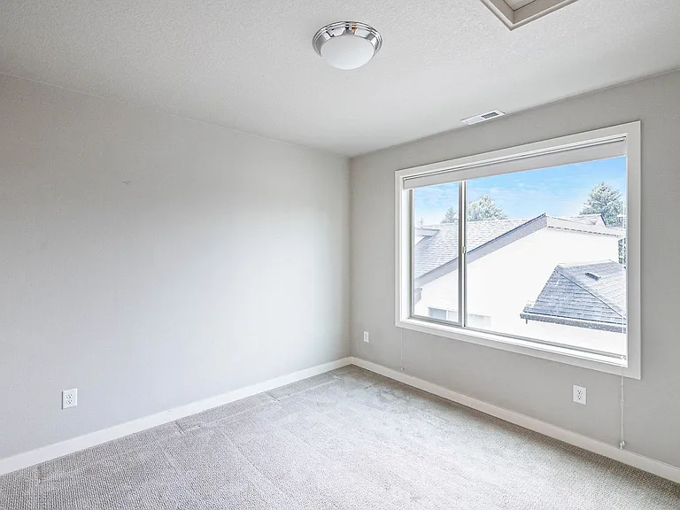 953 N Skidmore St — Photo 11