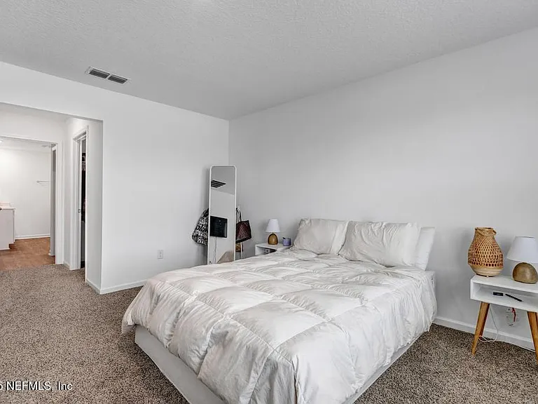 121 Ardila Cir — Photo 19