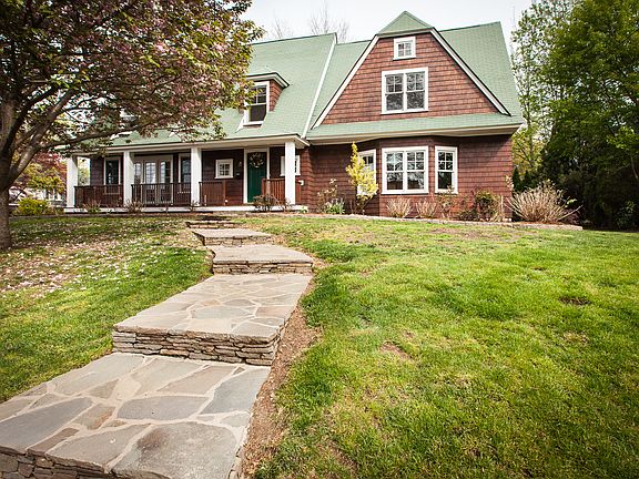 Custom Stone Walkway
