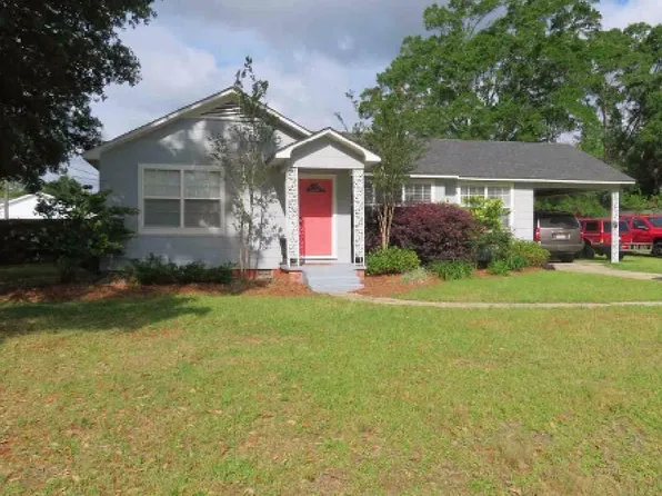 106 Hood Ave, Quitman, MS 39355