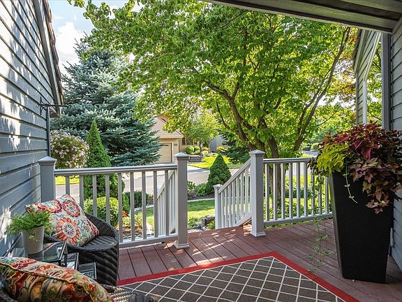 4th image of 2035 S Parkwood Cir