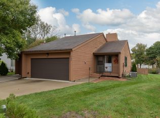 760 Neville Ct SE, Rochester, MN 55904