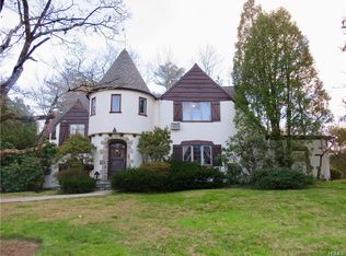 44 Graham Rd, Scarsdale, NY 10583