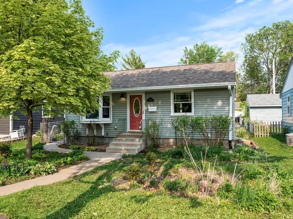 3133 Lincoln St NE, Minneapolis, MN 55418